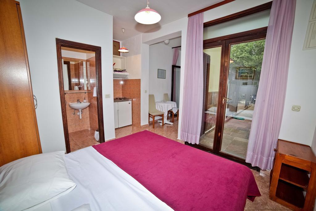 Guest House Maja Split Rum bild