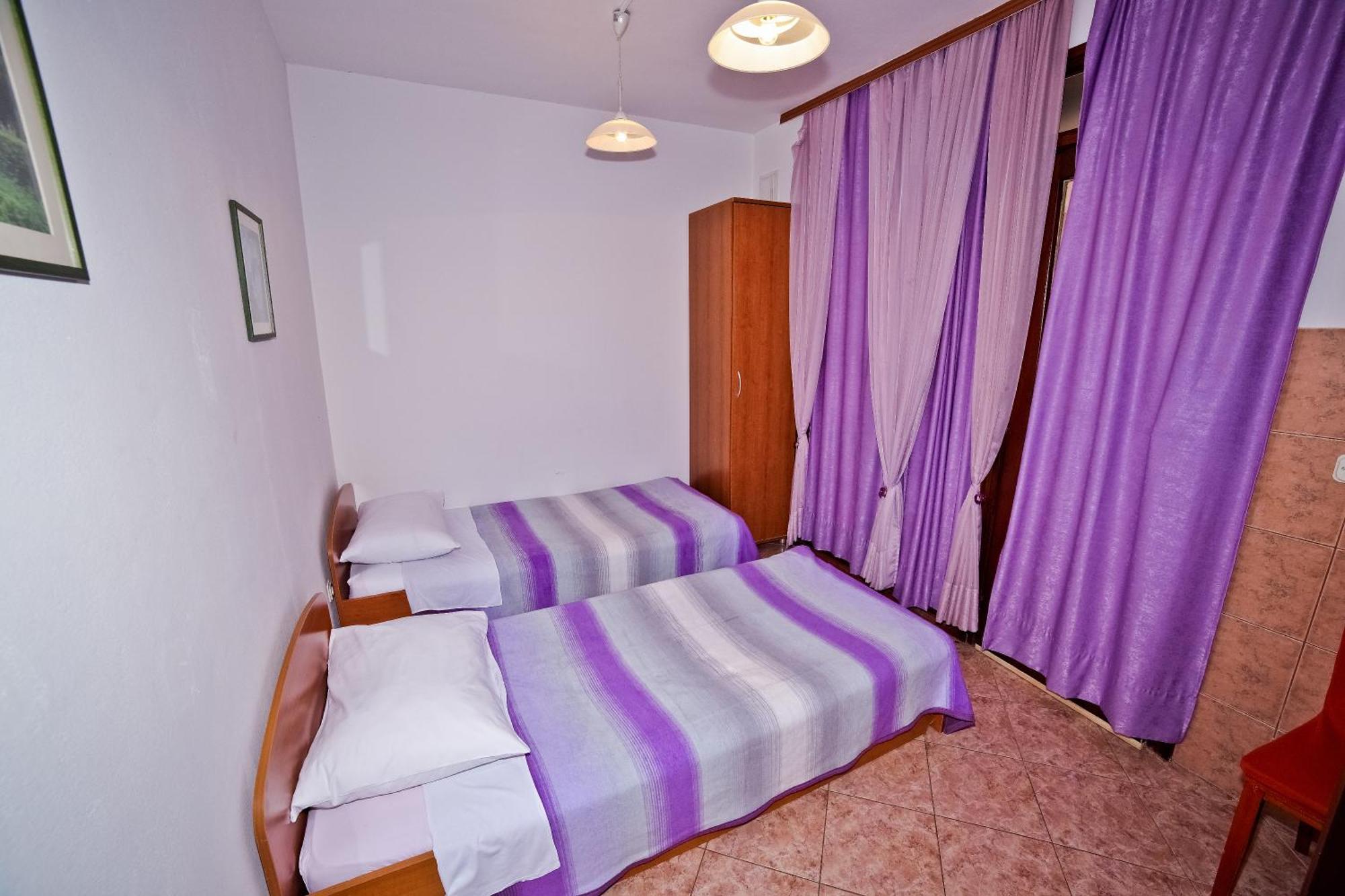 Guest House Maja Split Exteriör bild